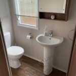 Castle Lakes 51 - Shower Room